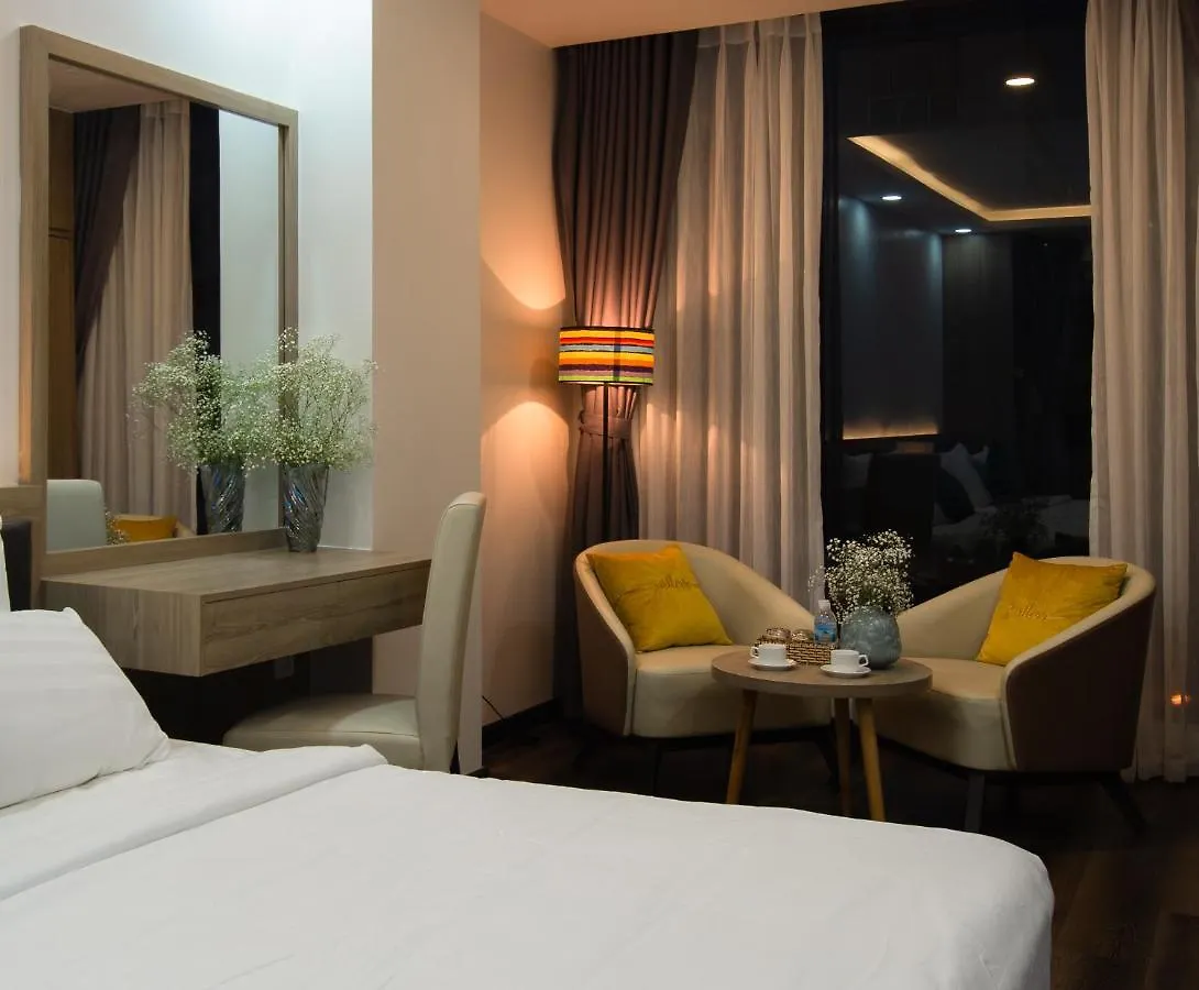 Holi Anna Hotel Nha Trang 3*,